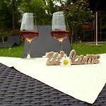 Bergterrasse آنفايلار آم تريفلز