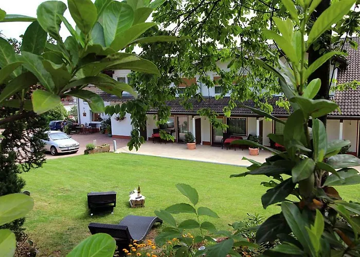 Bergterrasse 住宿加早餐酒店