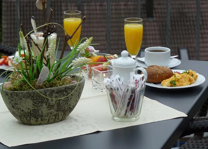 Bergterrasse 住宿加早餐酒店 特里费尔斯山麓安韦勒